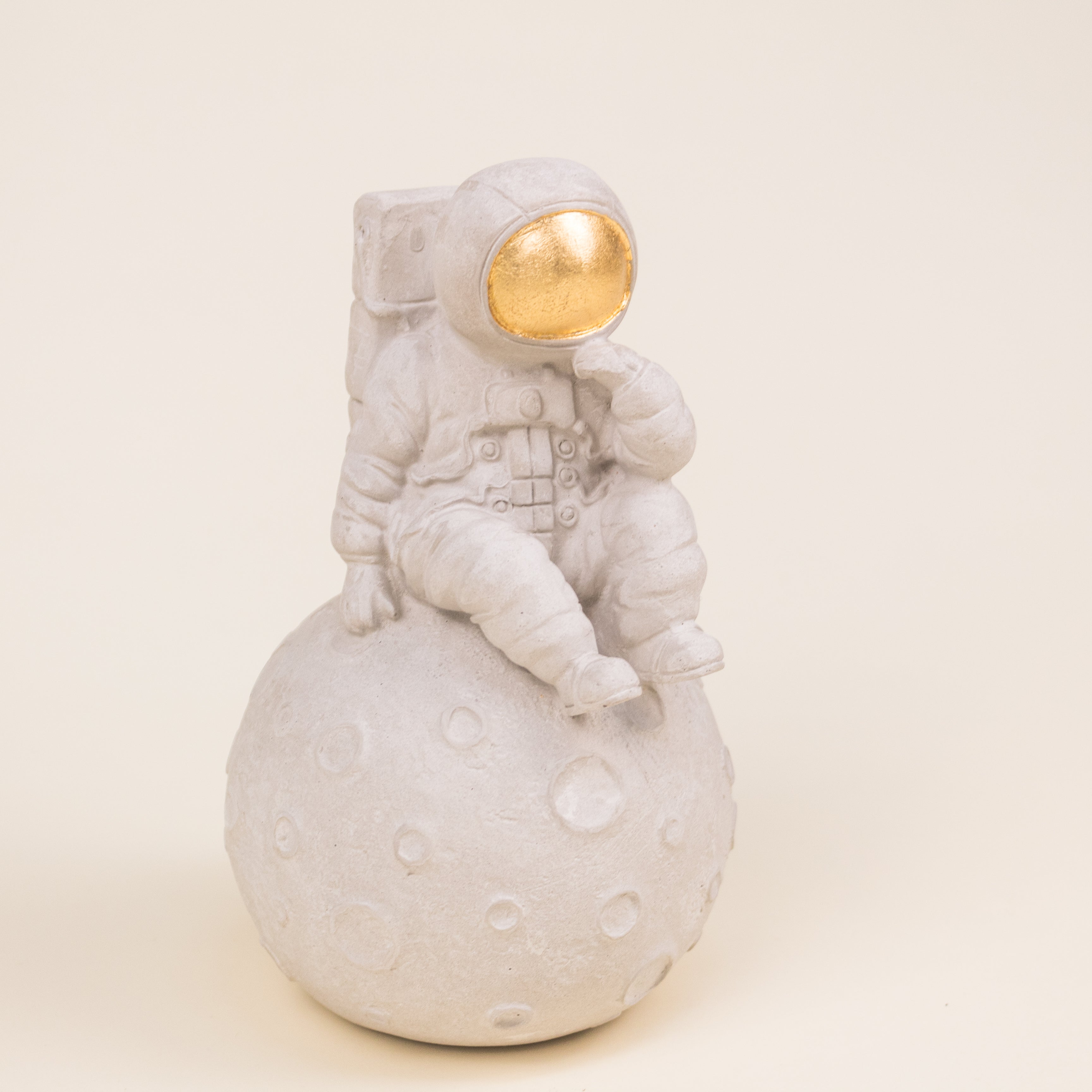 ESCULTURA ASTRONAUTA