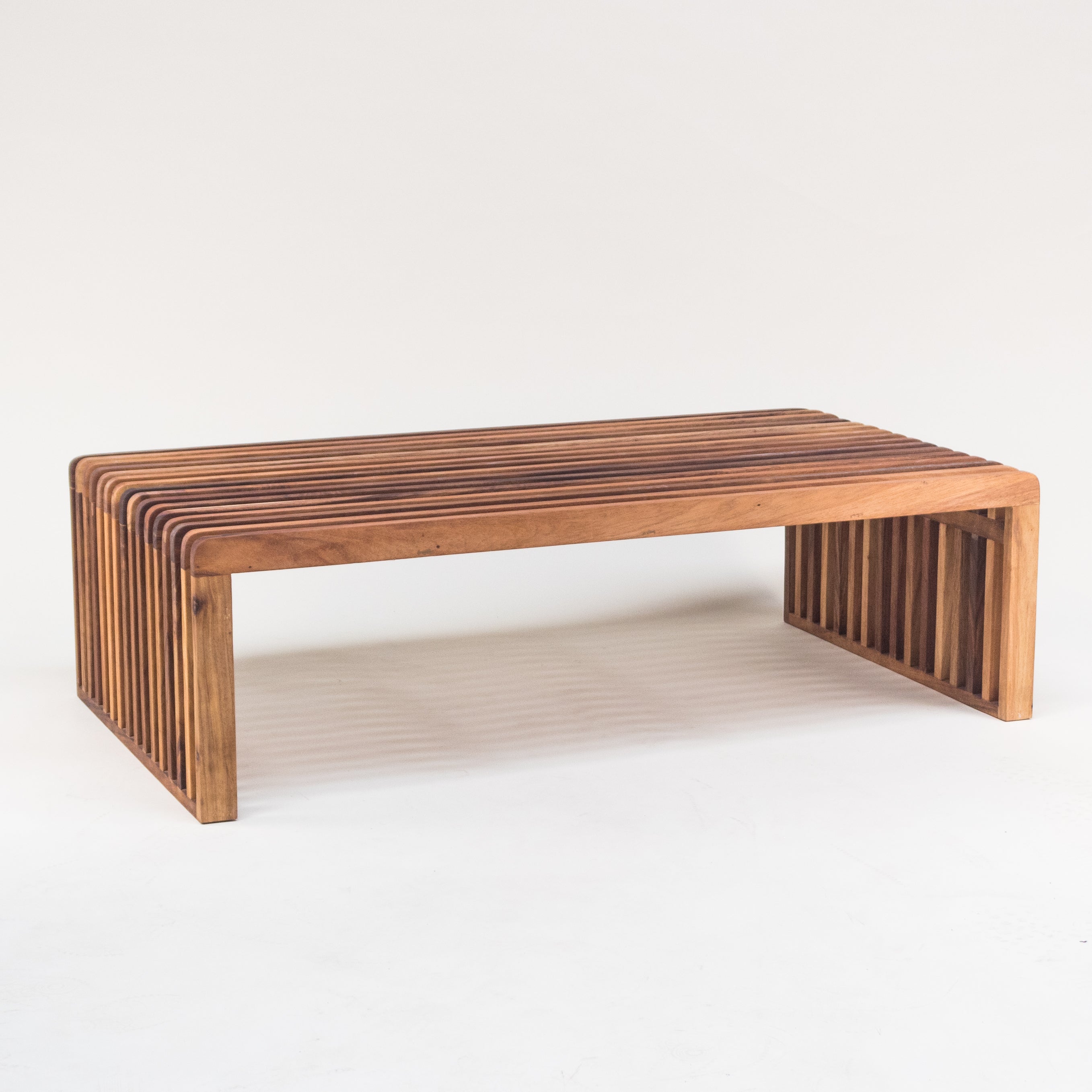 MESA DE CENTRO GRAPA