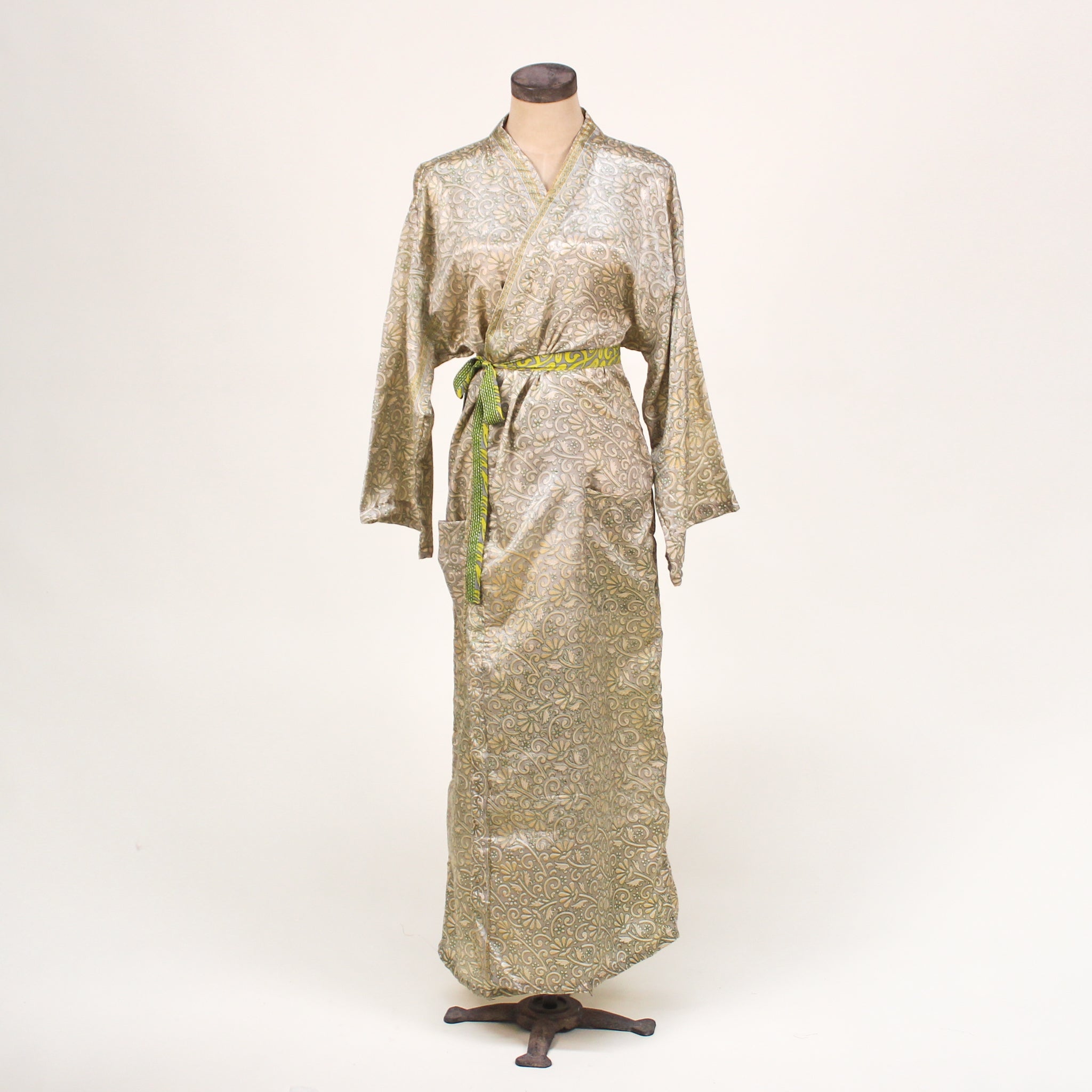 KIMONO DE LA INDIA XVII