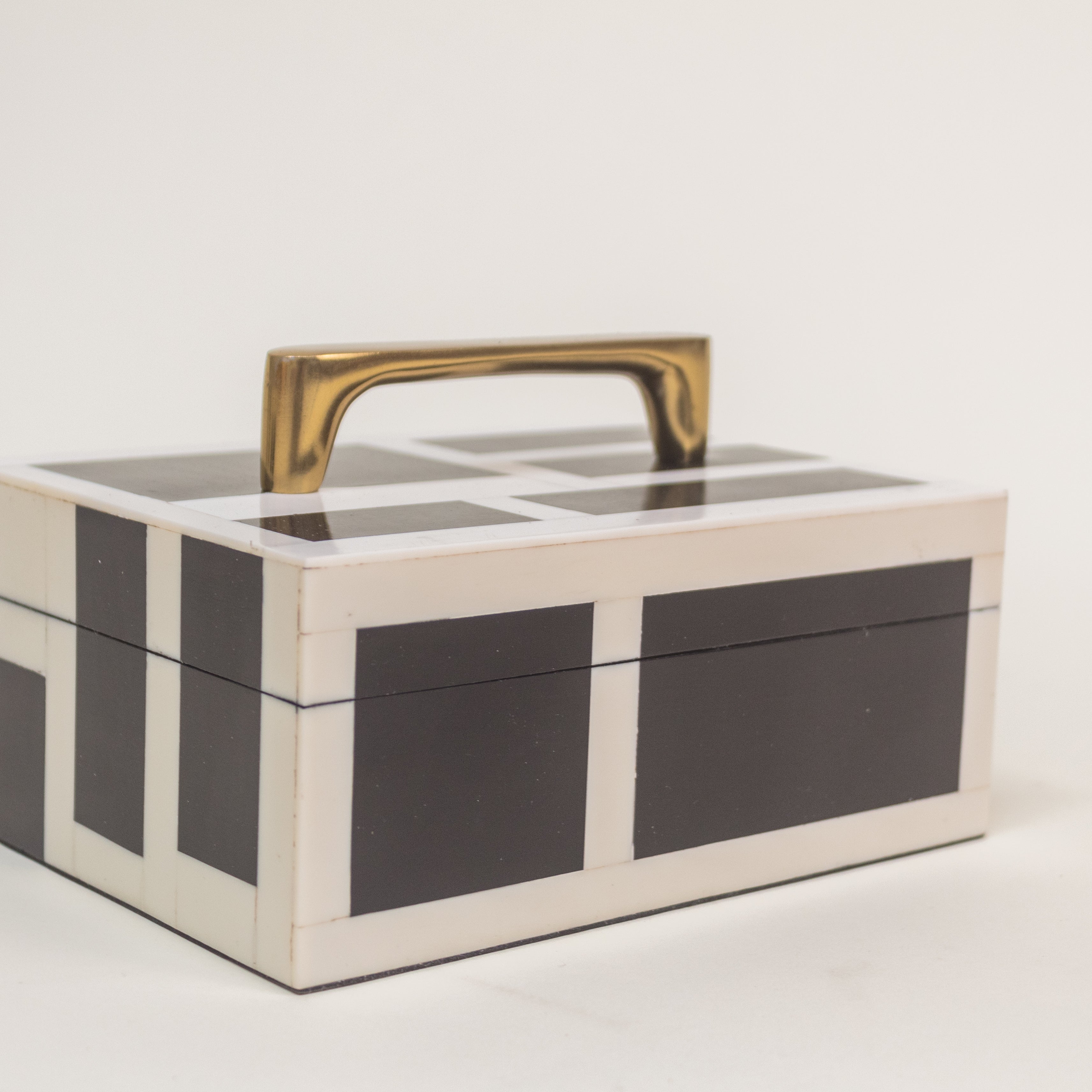 CAJA TORN