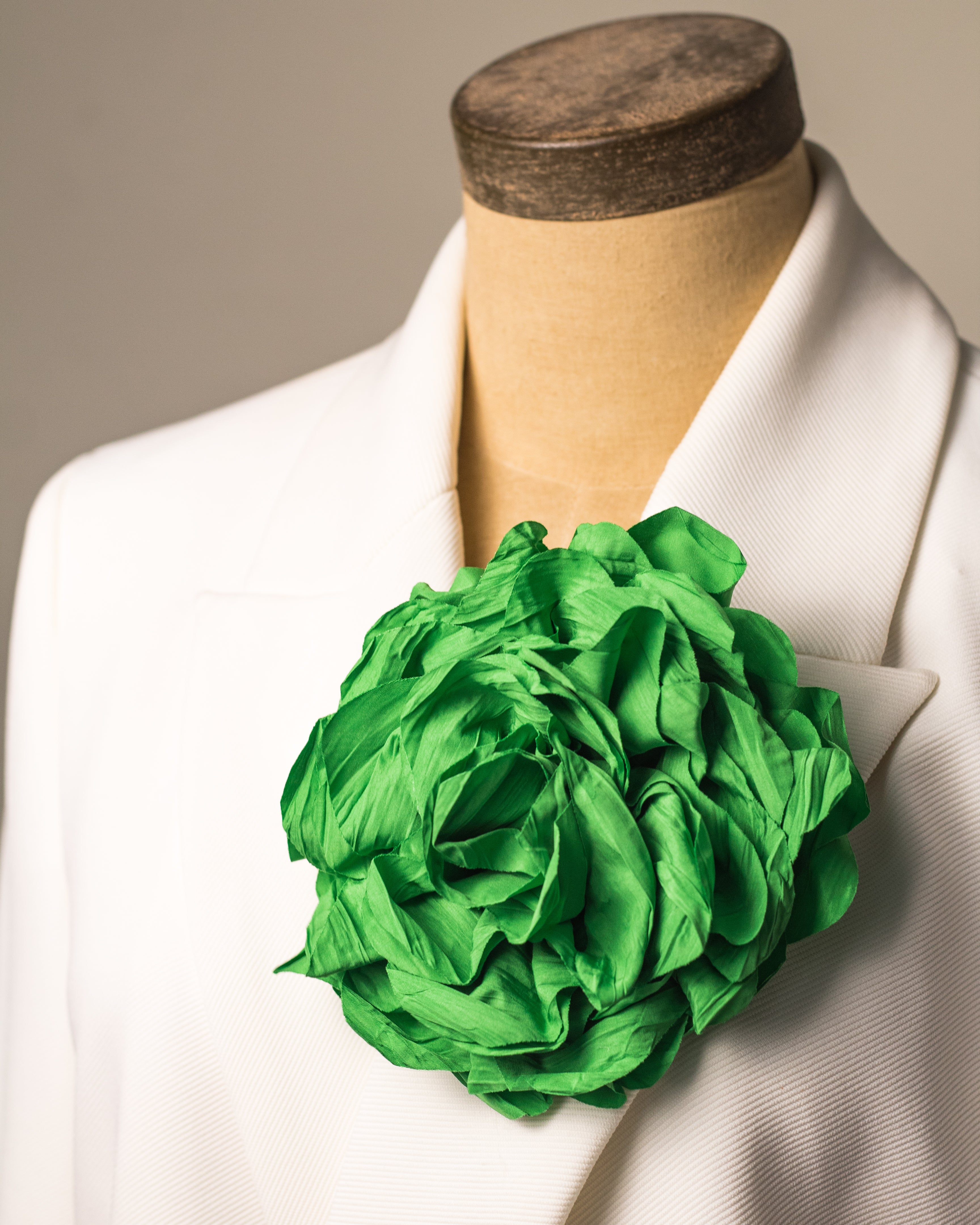 BROCHE FLOR VERDE