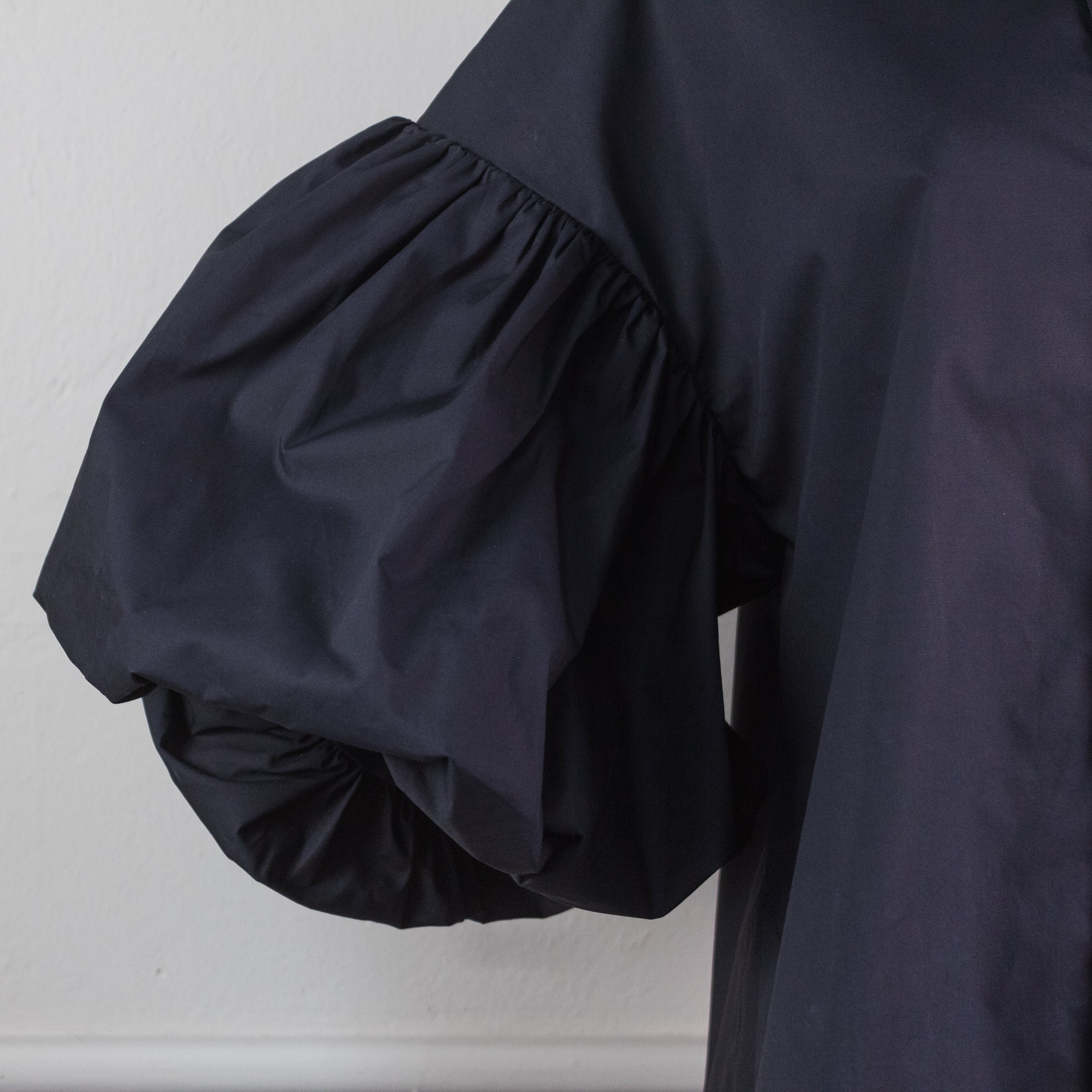 Camisa Marla Negra Manga Corta