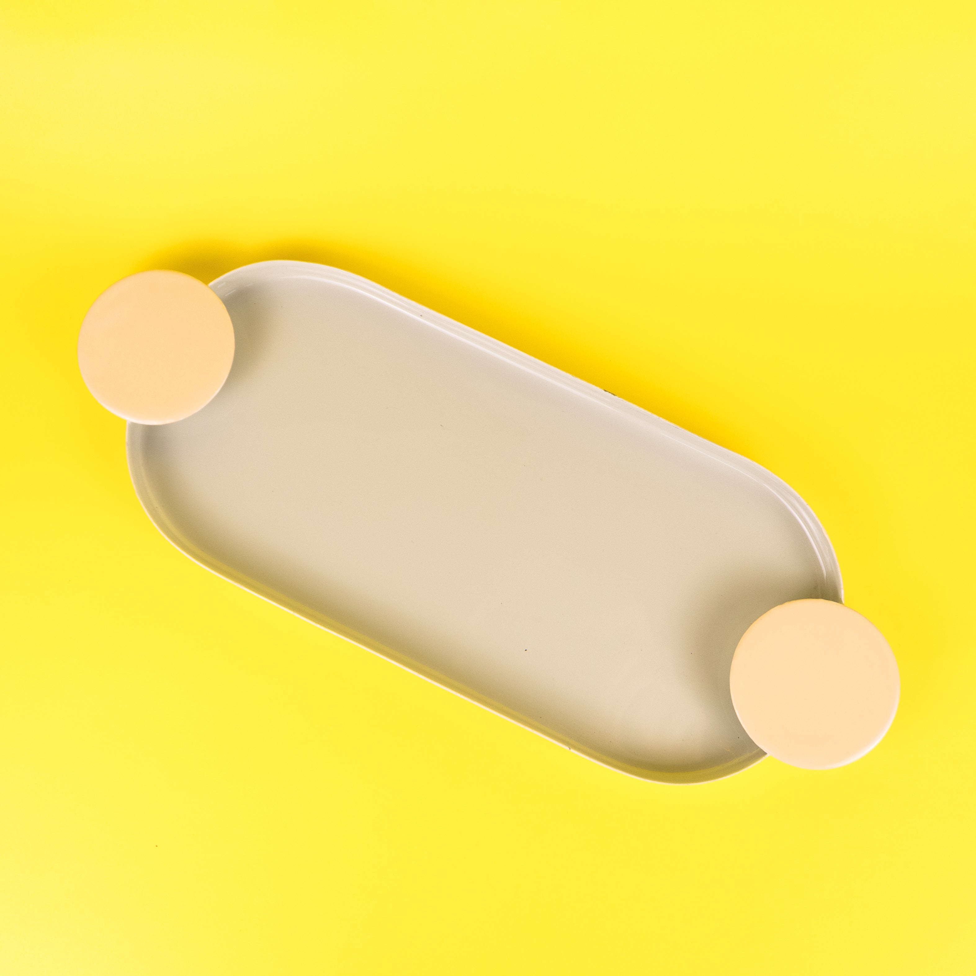 CHAROLA FINN OVALADA CHICA