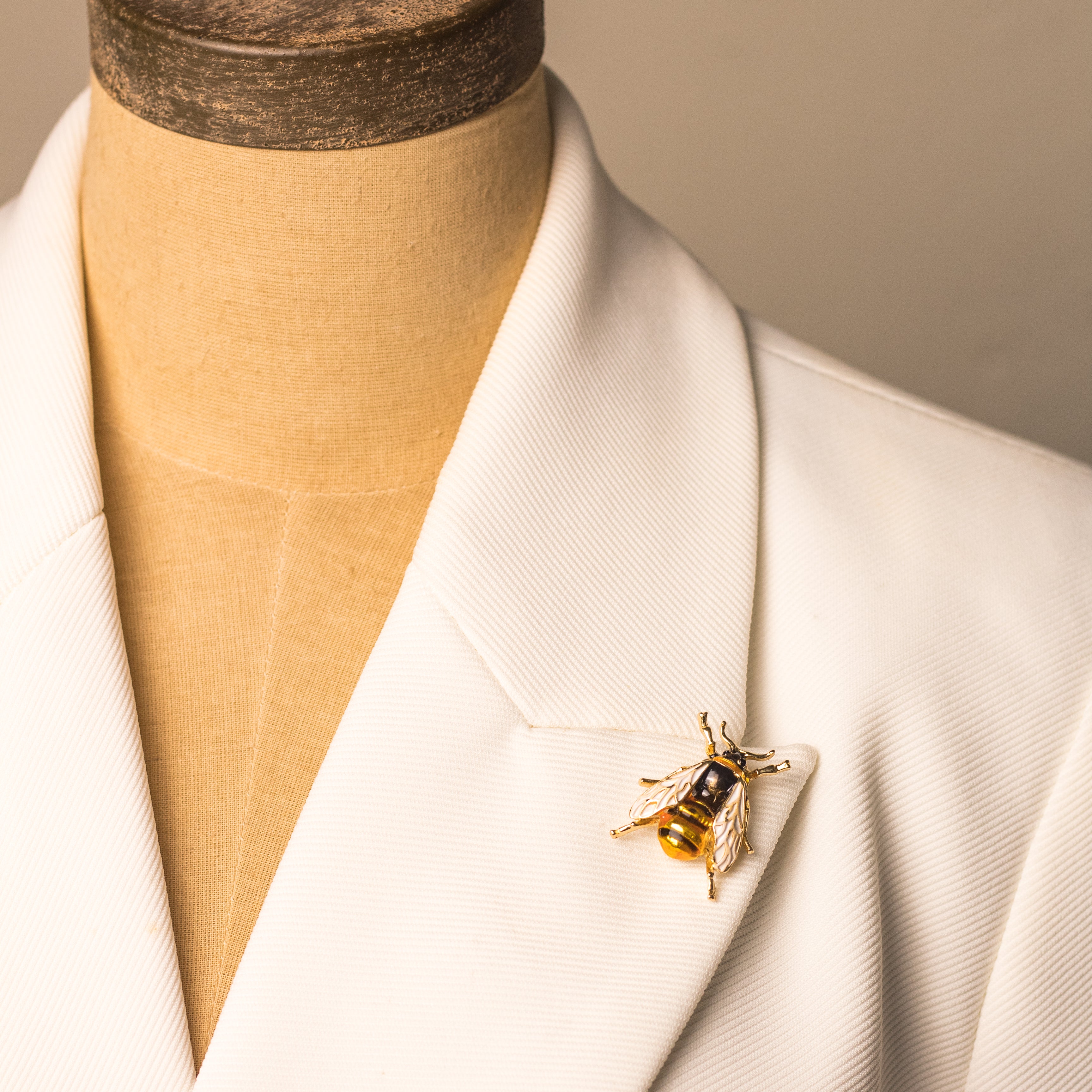 BROCHE ABEJA AMARILLA
