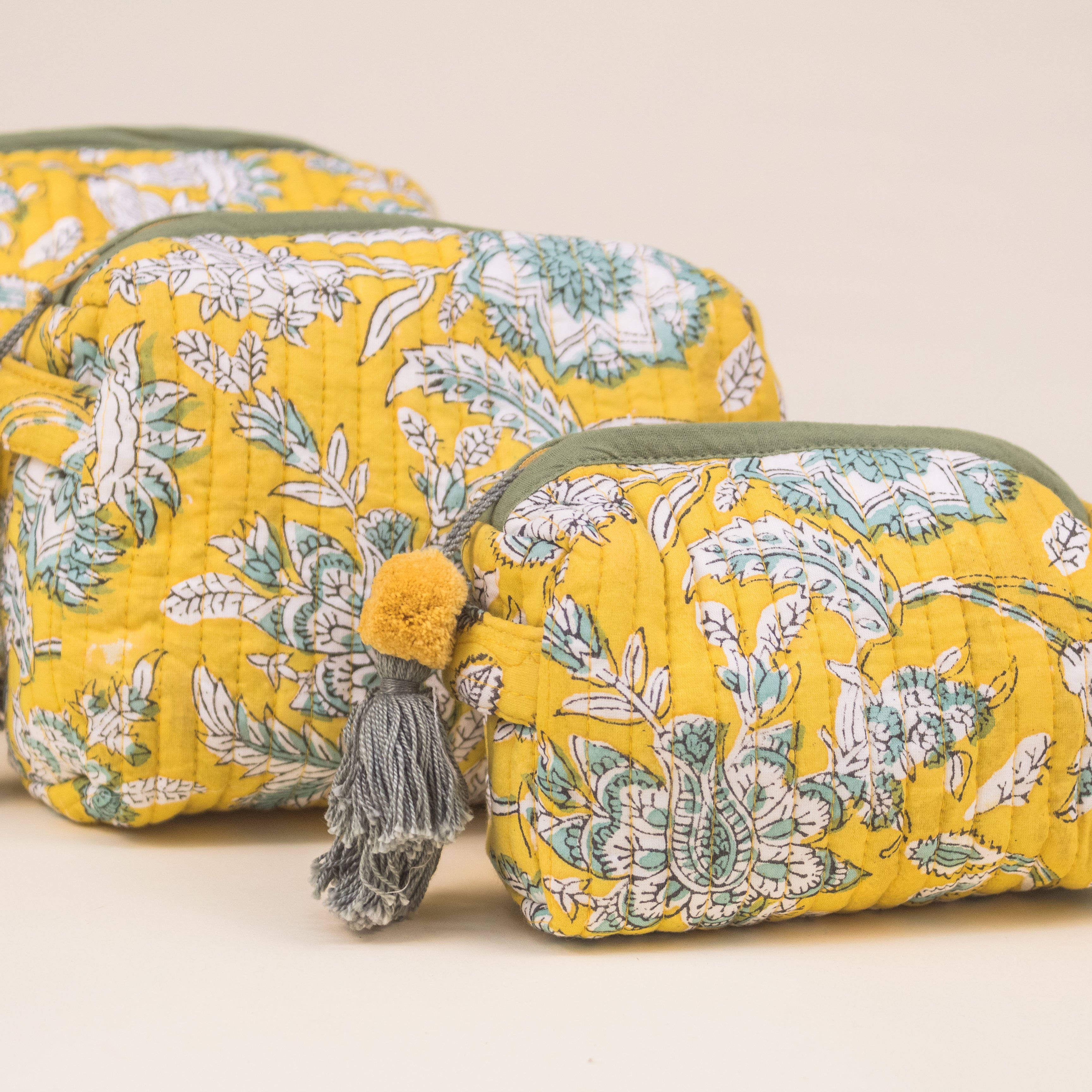 COSMETIQUERAS MUMBAI AMARILLA