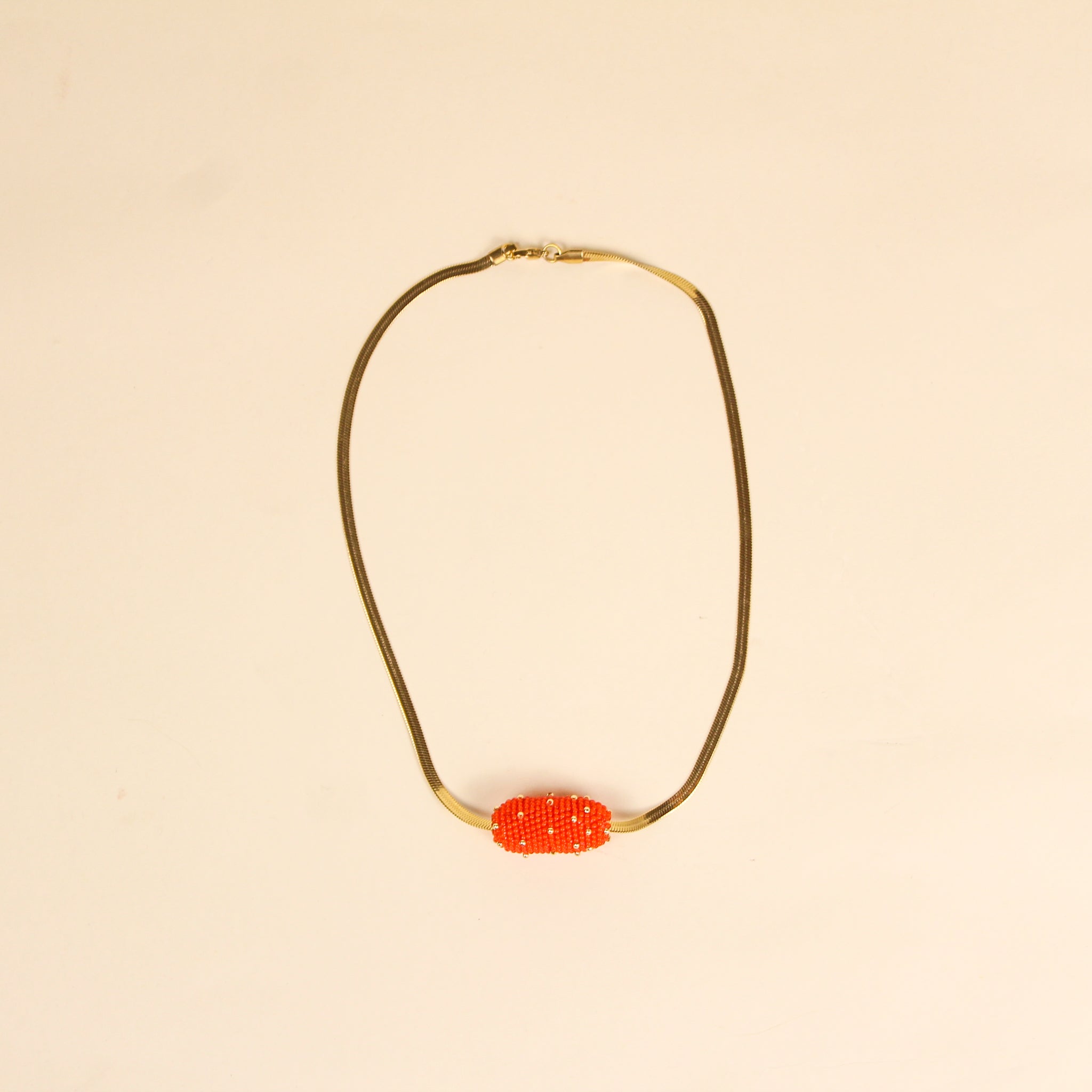 COLLAR BARRILITO NARANJA