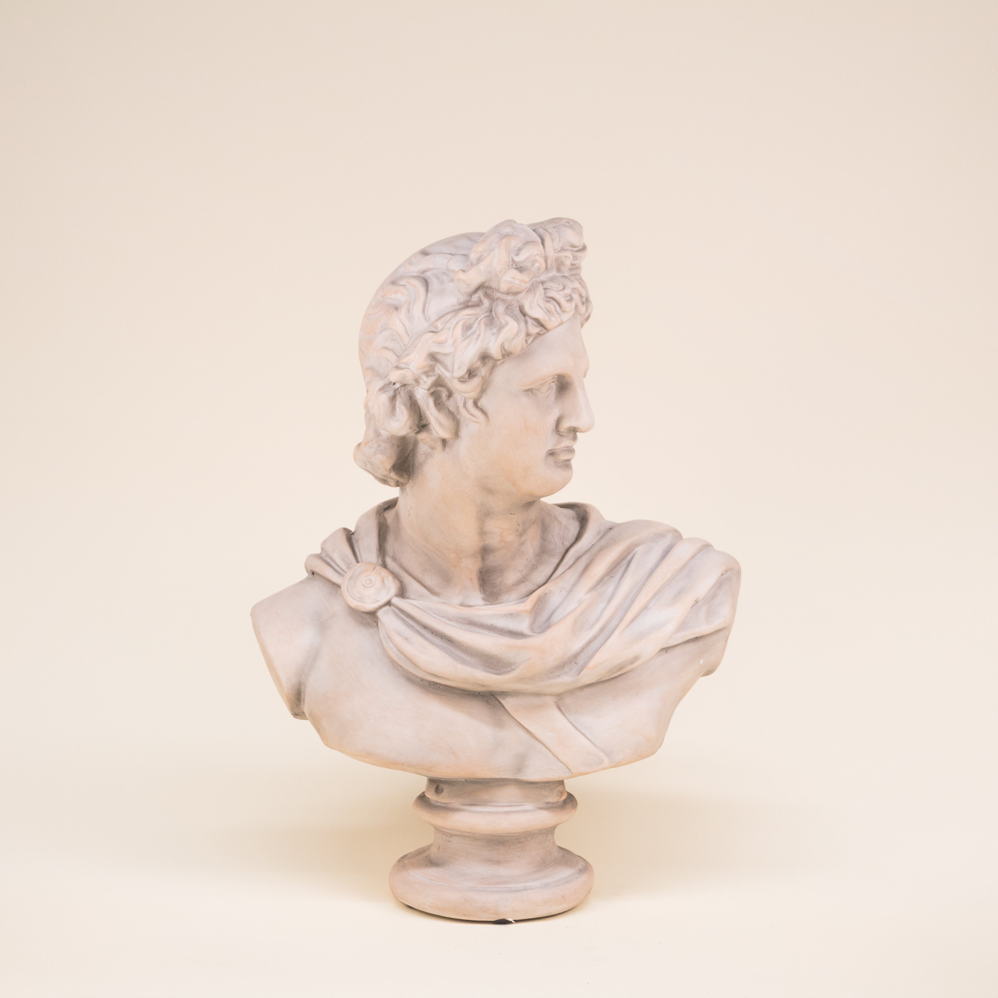ESCULTURA MAGNO