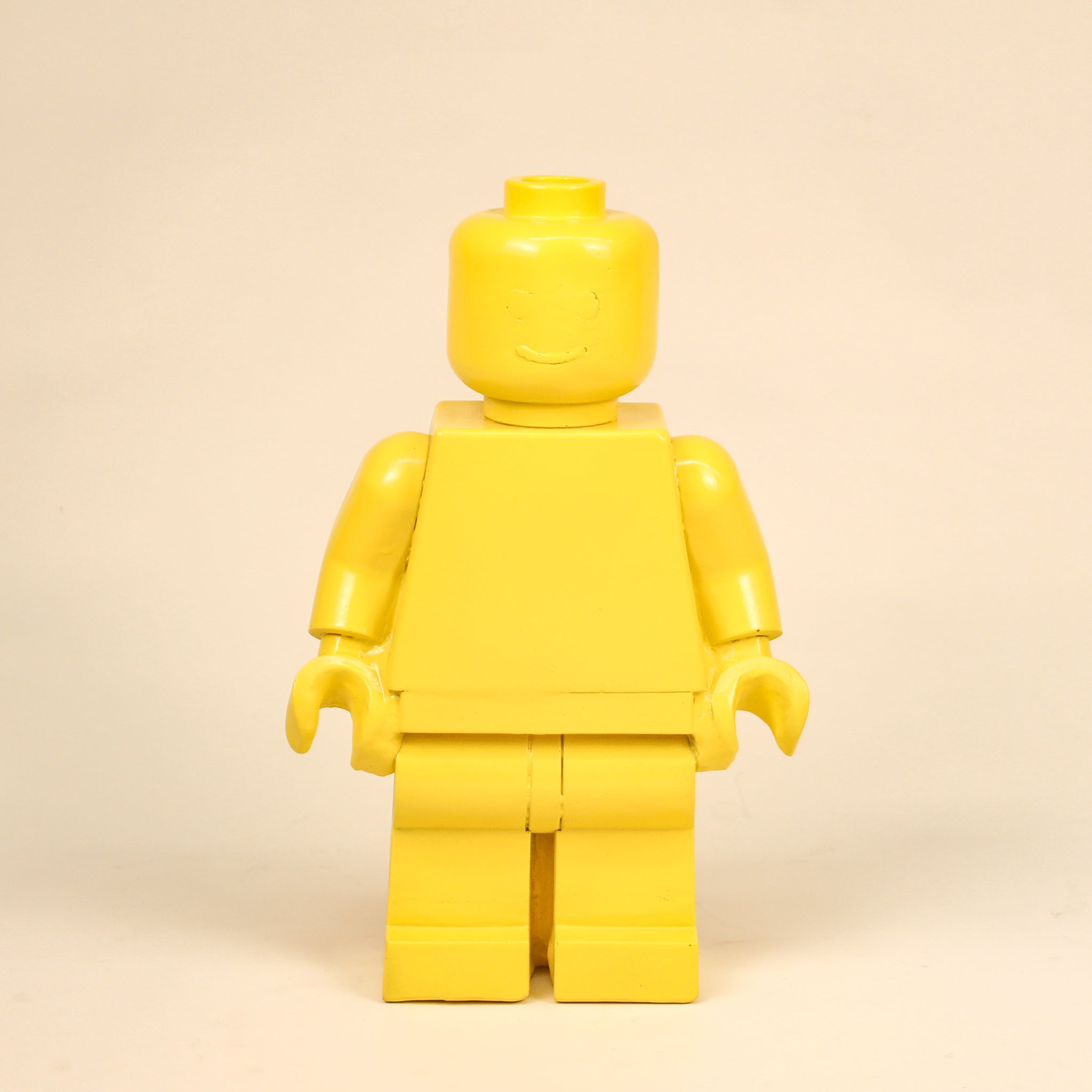 Escultura Lego Amarilla
