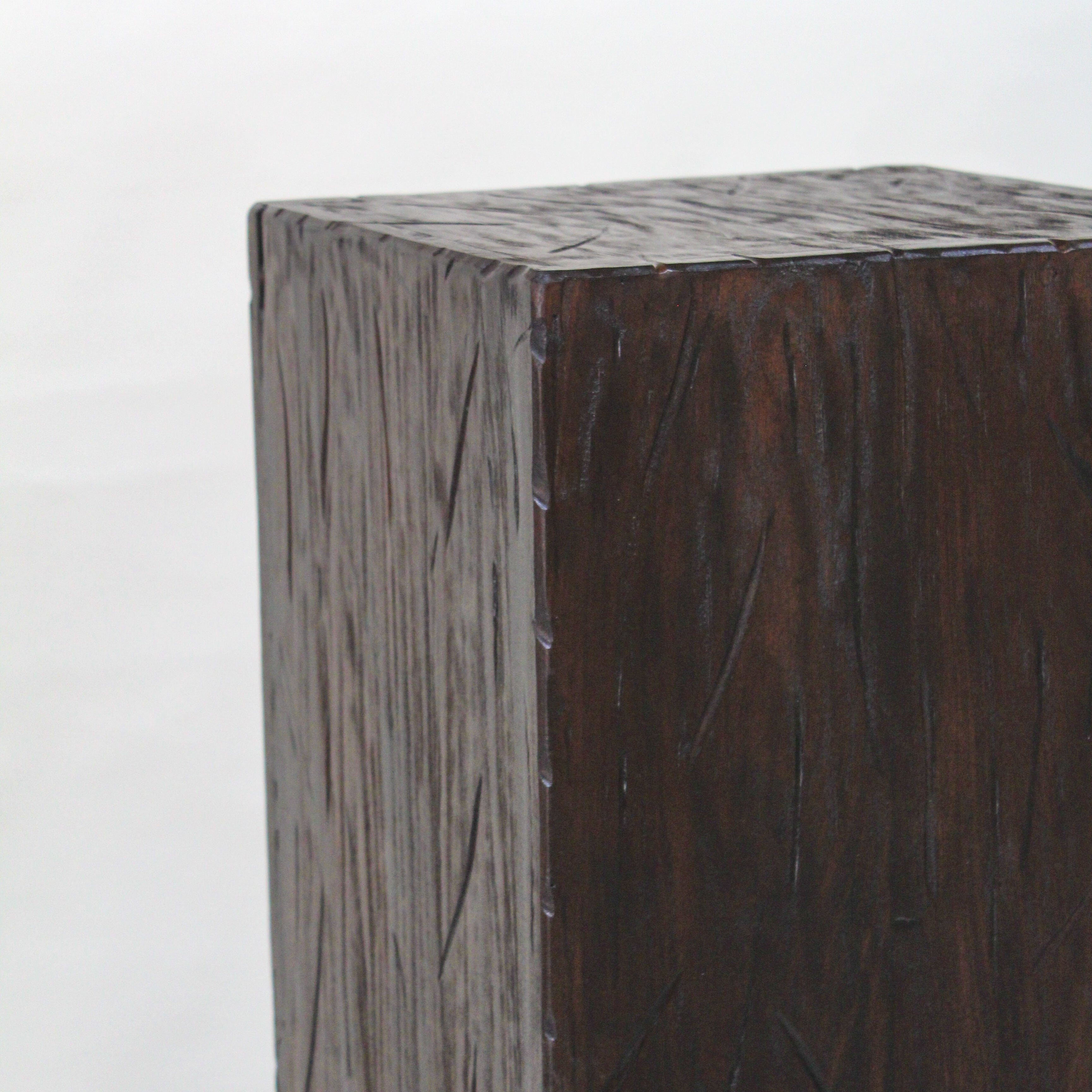 Pedestal de Madera
