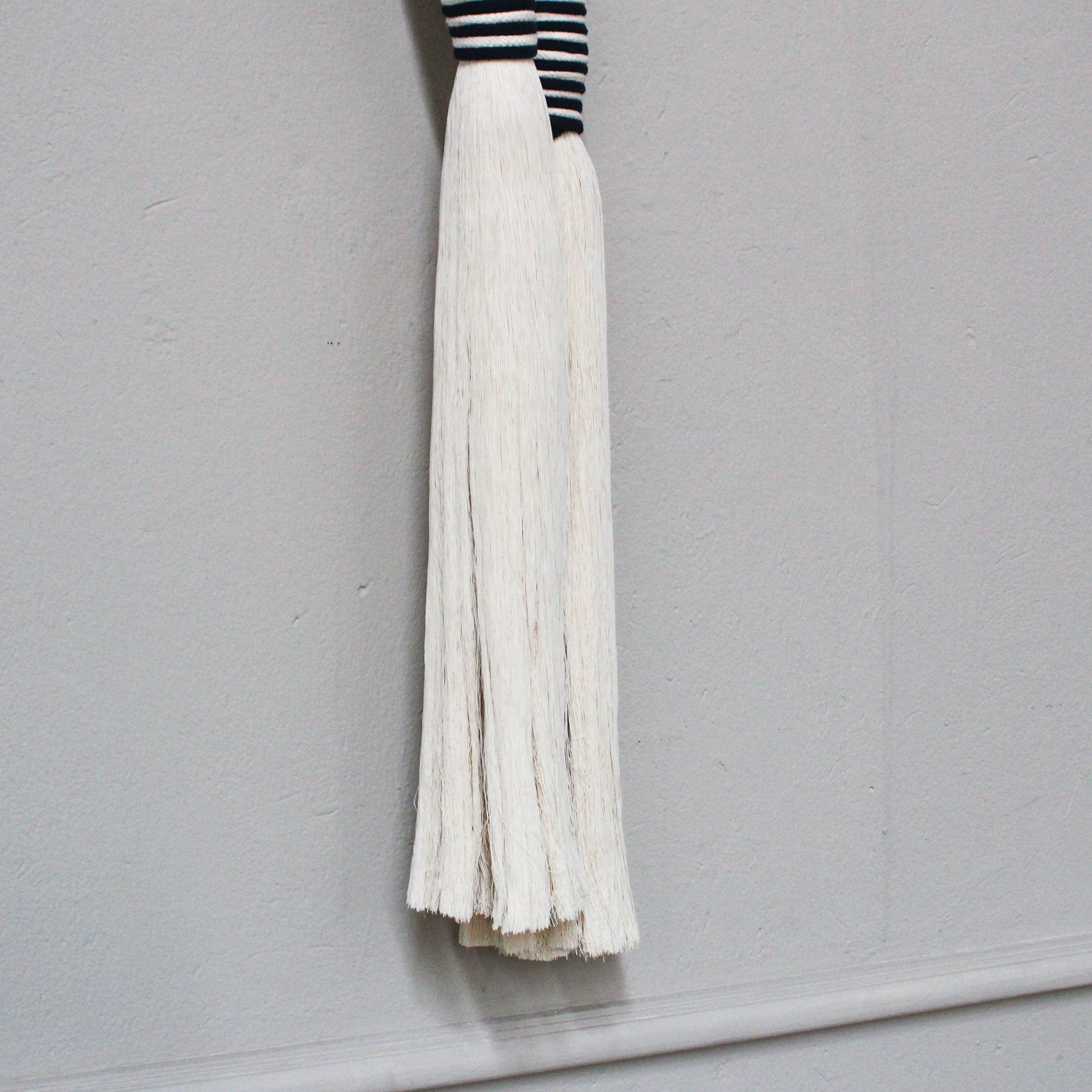 Escultura Nudo Blanco/Azul