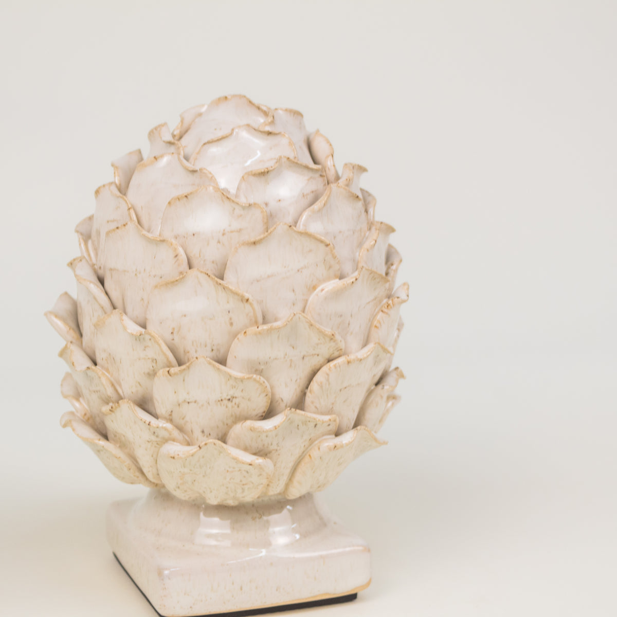 ESCULTURA ALCACHOFA BEIGE CHICA
