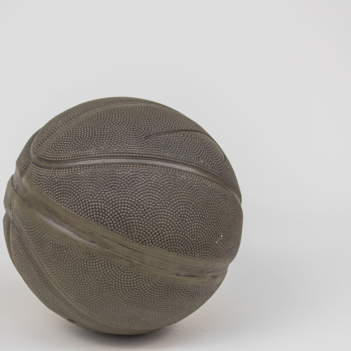 ESCULTURA PELOTA BASQUET VERDE