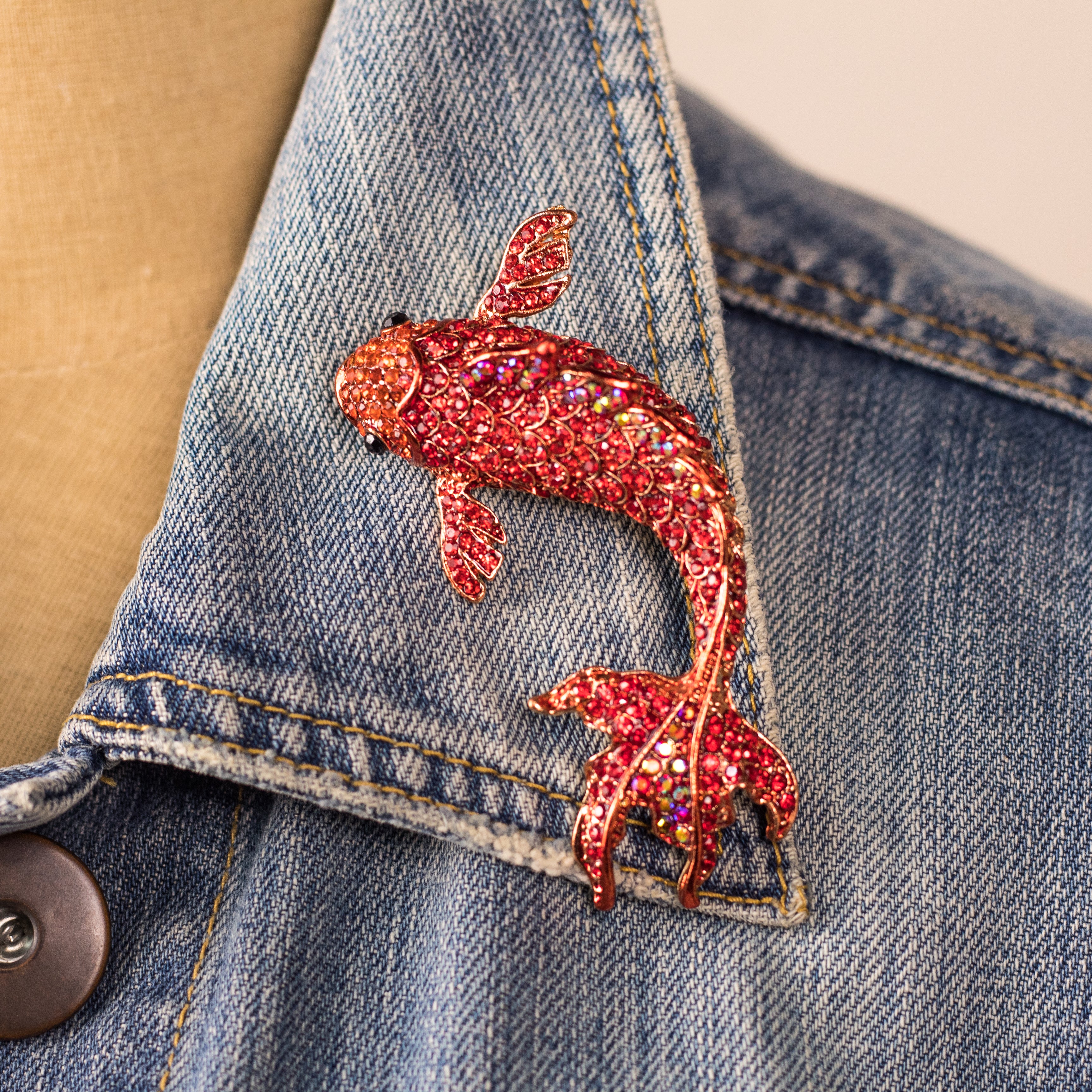 Broche Pez Koi Rojo